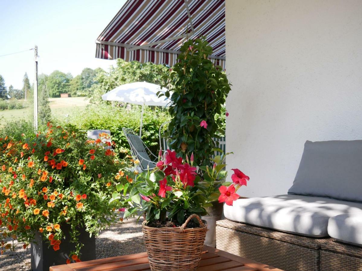 Haus Vita Ferien- Und Seminarhaus Urberg Экстерьер фото